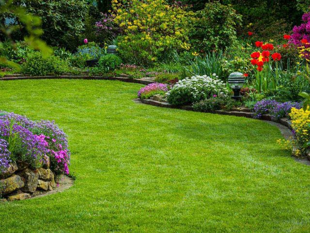 What services Landscaping companies can offer you?